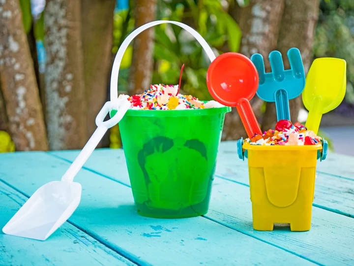 Large and mini beach bucket sundaes with sand toys, pail and shovel